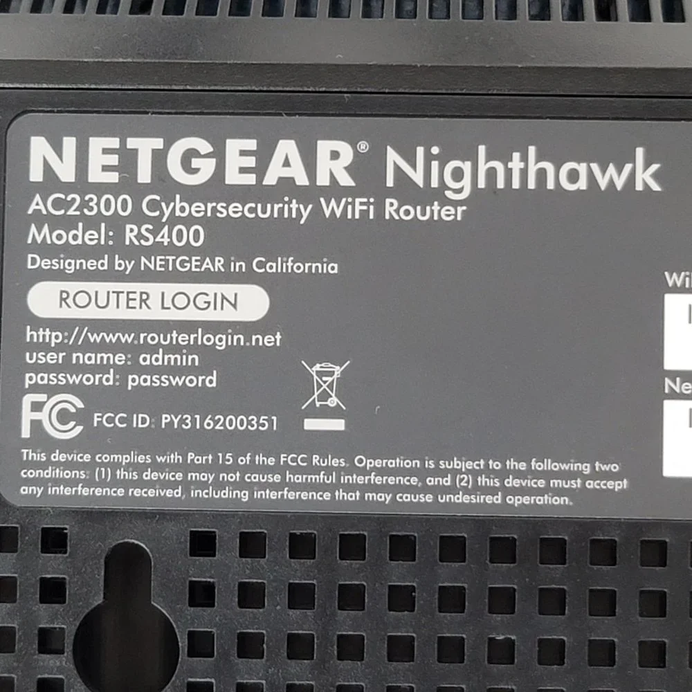 NetGear Nighthawk AC2300 Cybersecurity WiFi Router - Picture 6 of 7